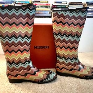 Missoni for Target rubber chevron rain boots in excellent condition!